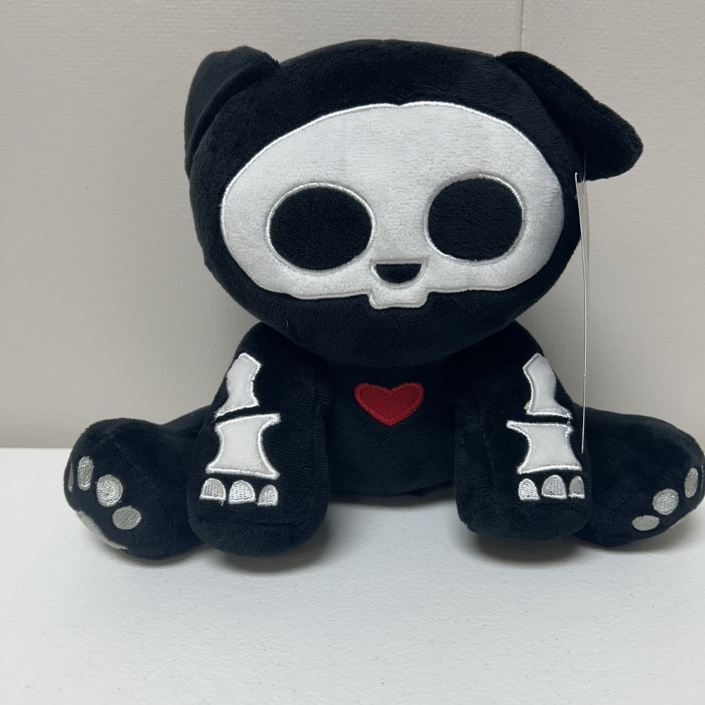 Skelanimals Deluxe Plush Kit the Cat 8 Inch Black Skelcat NWT!